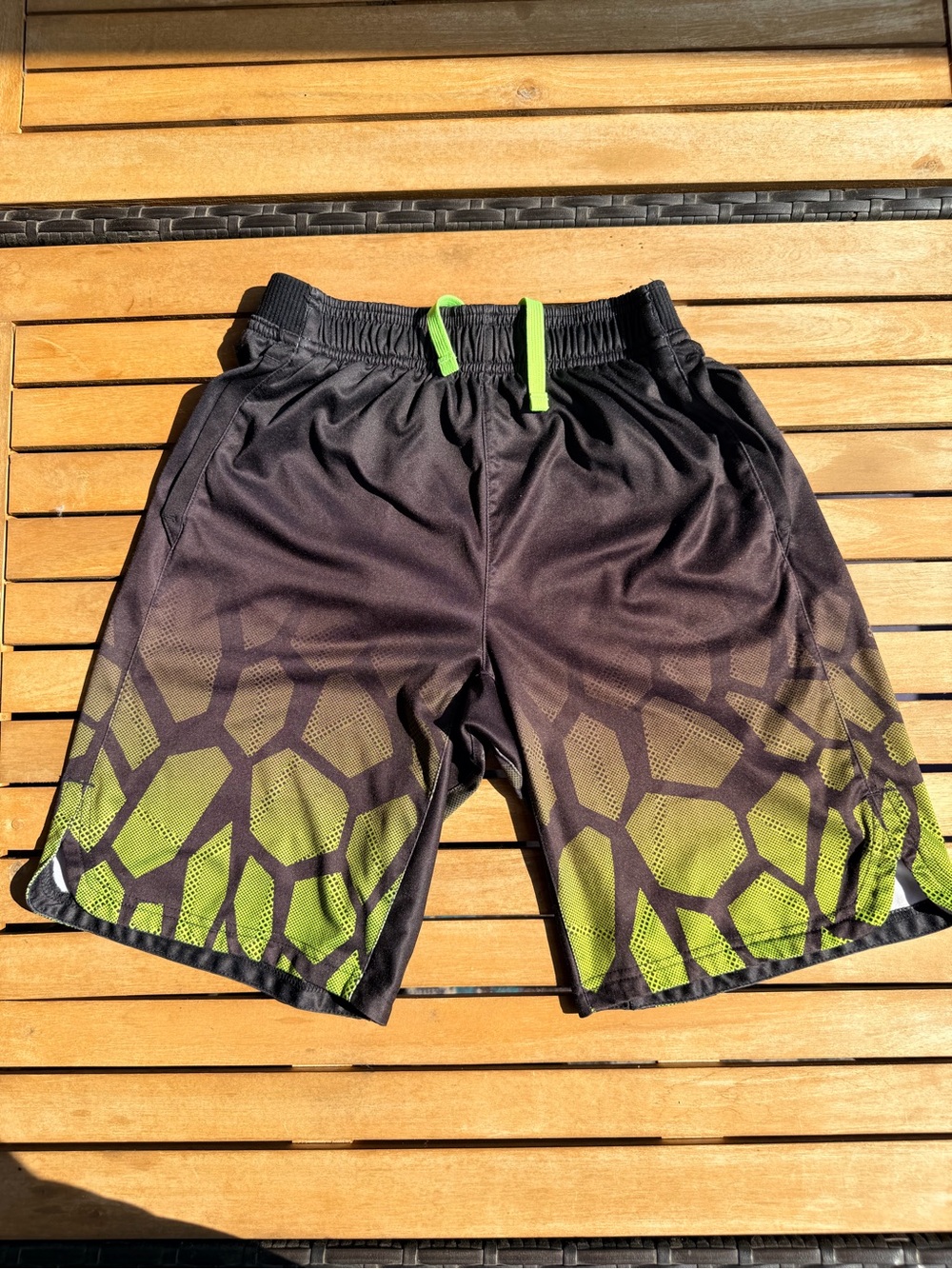 🔵BLUE DOT SALE! $6 or 8/$20! Russell Athletic Shorts, Boys Sz 14-16, EUC!